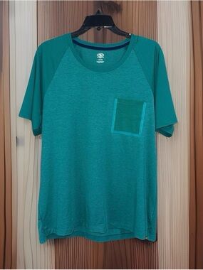 NWT Athletic Works Men’s Teal DriWorks Crewneck Tee w/Front & Tech Pockets - L